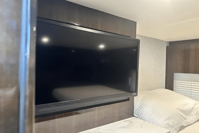 Garden Party Yacht Photos Pics 