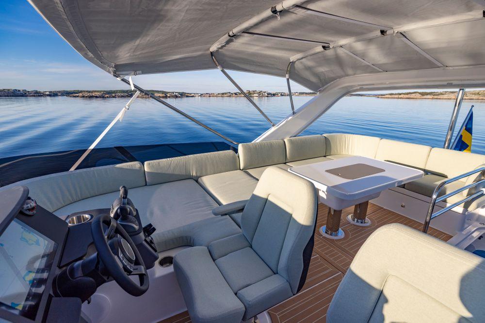 2025 Nimbus 495 Flybridge Cruiser for sale - YachtWorld