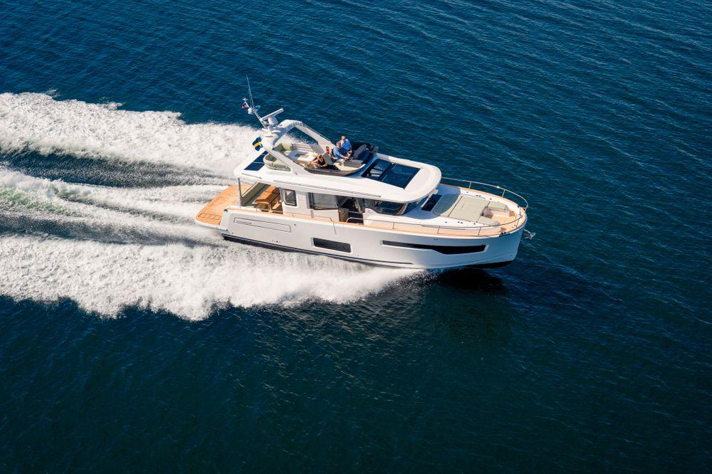 2025 Nimbus 495 Flybridge Cruiser for sale - YachtWorld