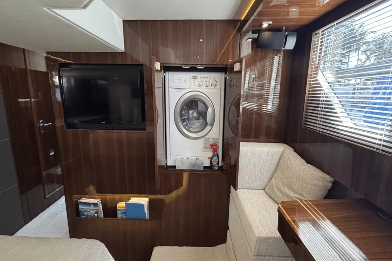 Tropical Dreamer Yacht Photos Pics 