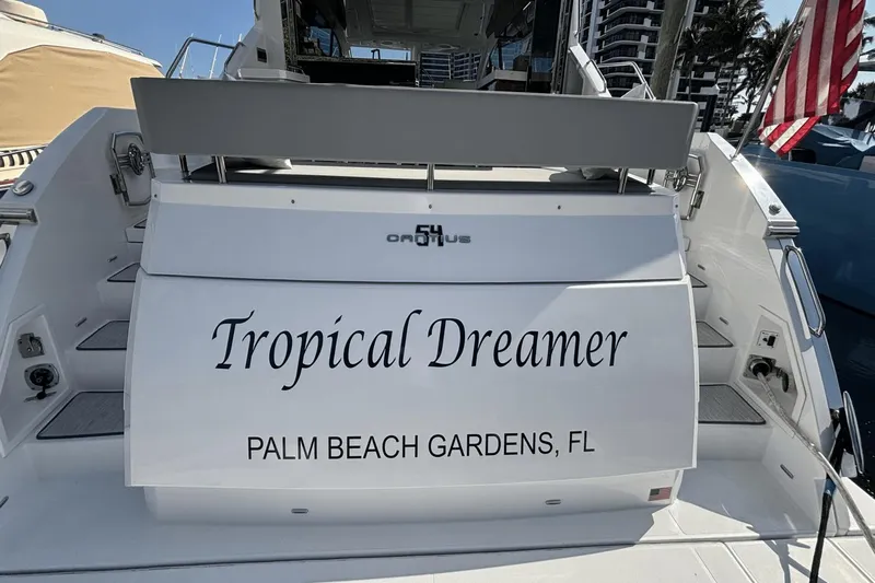 Tropical Dreamer Yacht Photos Pics 