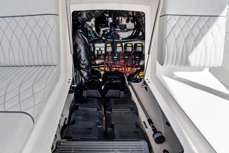 Aquadisiac Yacht Photos Pics 