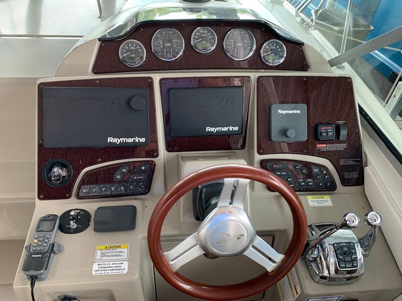 2012 Sea Ray 350 Sundancer