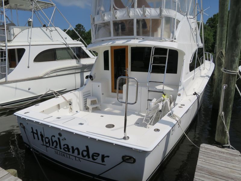 2004 Cavileer 53 flybridge