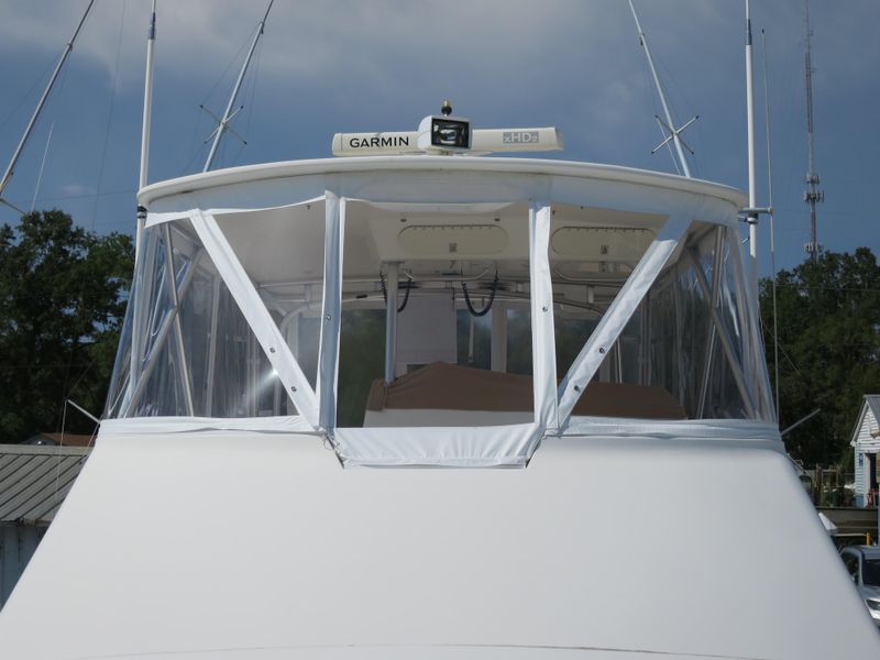 2004 Cavileer 53 flybridge