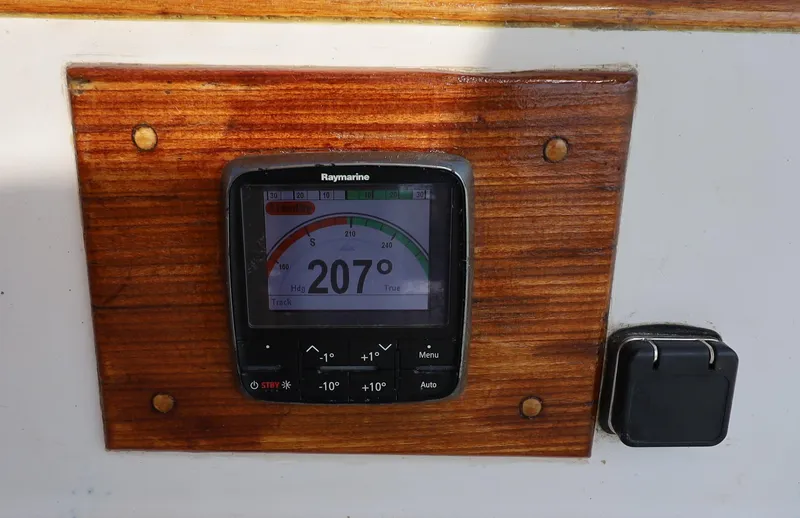 Liberty Yacht Photos Pics 