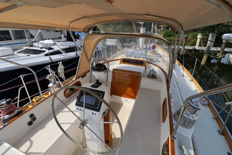 Liberty Yacht Photos Pics 