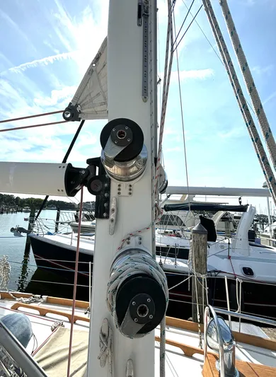 Liberty Yacht Photos Pics Mast