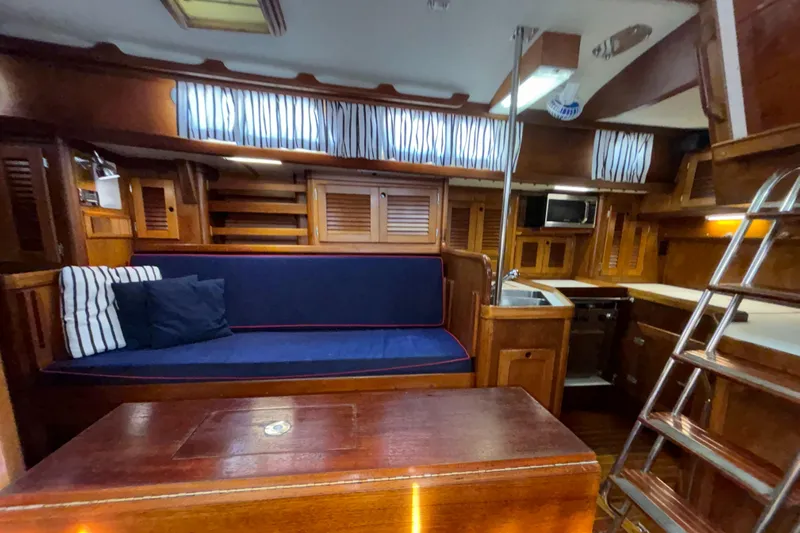 Liberty Yacht Photos Pics 