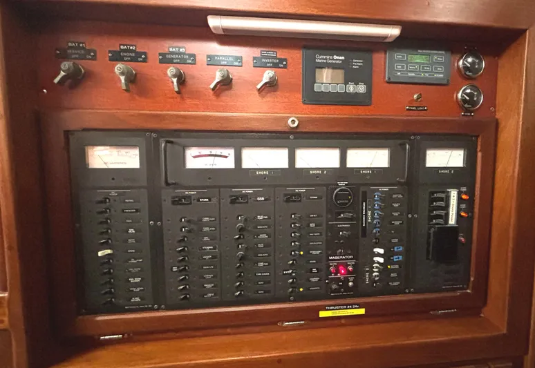 Liberty Yacht Photos Pics Main electrical Panel