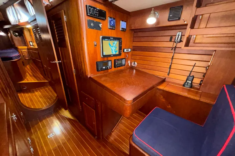 Liberty Yacht Photos Pics Nav Station