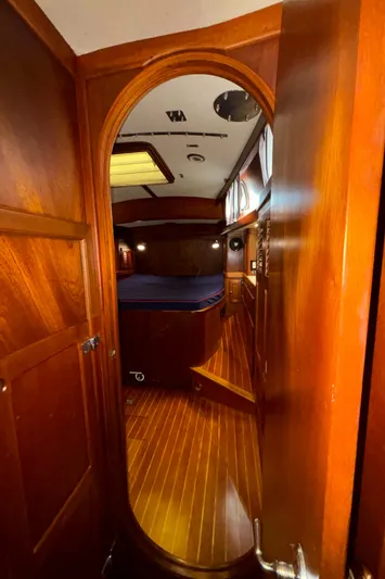 Liberty Yacht Photos Pics Entry into Owner's stateroom