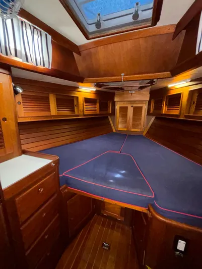 Liberty Yacht Photos Pics Storage to port in forward guest stateroom