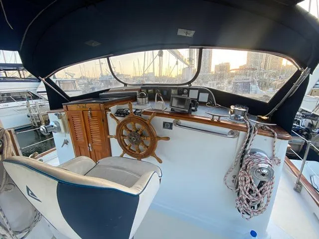 Valkyrie Yacht Photos Pics 