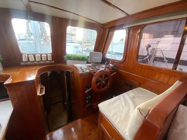 Valkyrie Yacht Photos Pics 