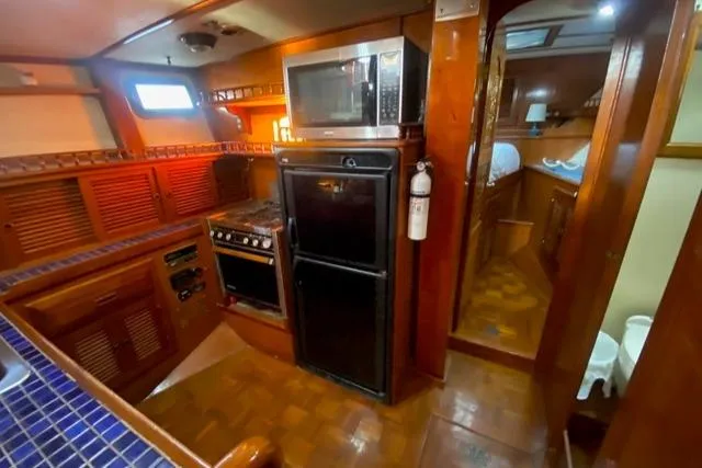 Valkyrie Yacht Photos Pics 