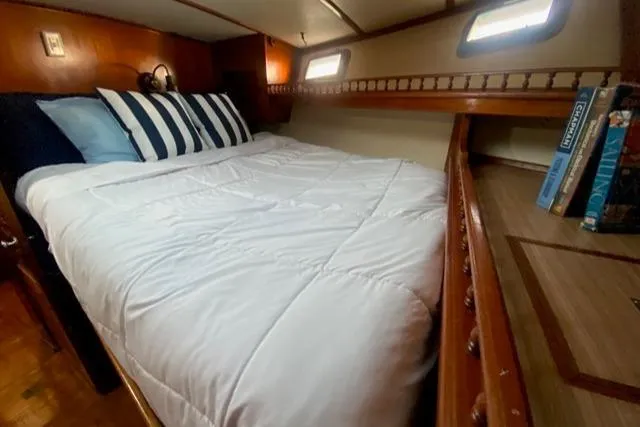 Valkyrie Yacht Photos Pics 