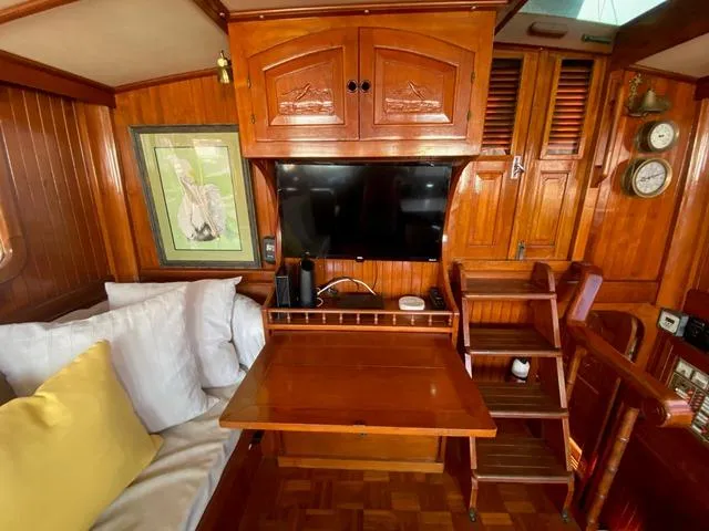 Valkyrie Yacht Photos Pics 