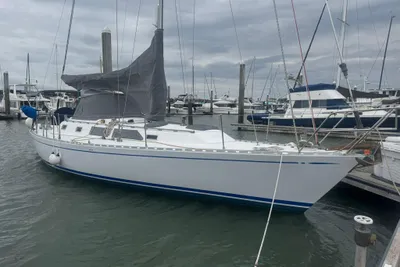 Hylas 42
