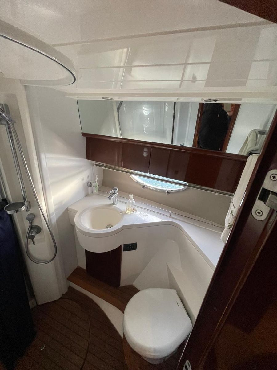 2011 Princess 44 