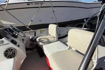2018 Boston Whaler 170 Super Sport - Image 15
