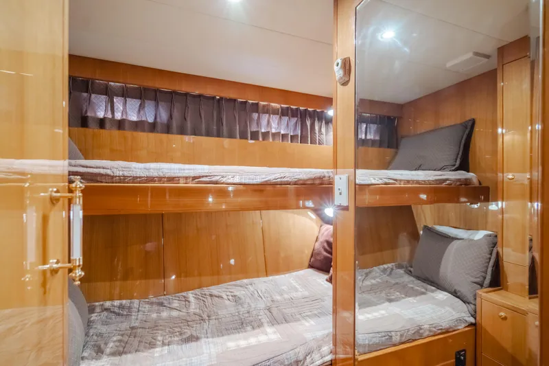 Myra May Ll Yacht Photos Pics 