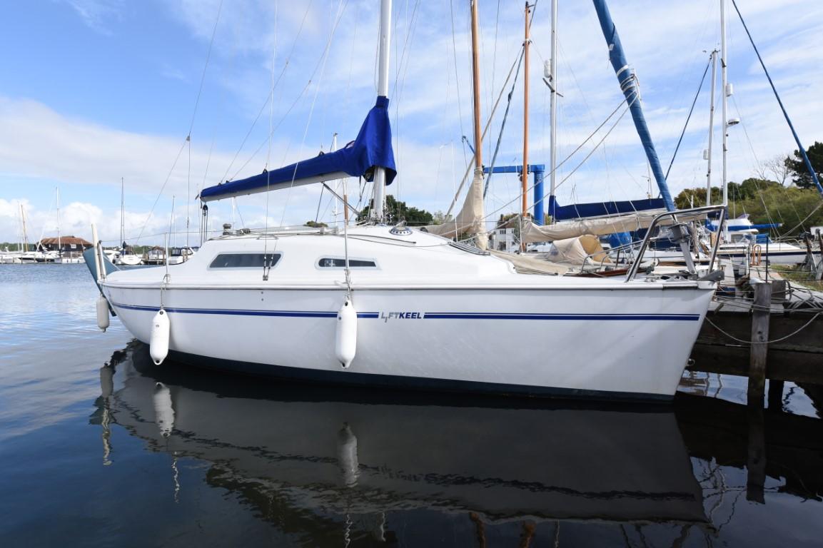 parker 235 yacht for sale
