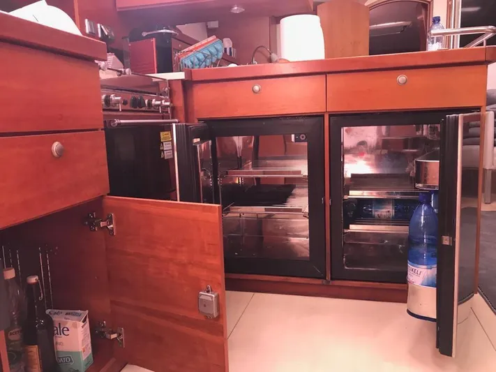  Yacht Photos Pics e90adb1f-5e96-4c14-8f96-99d95ff5fea7.JPG