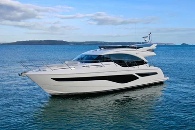 2023 Princess F55