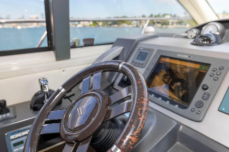 Warren Kelly Yacht Photos Pics 