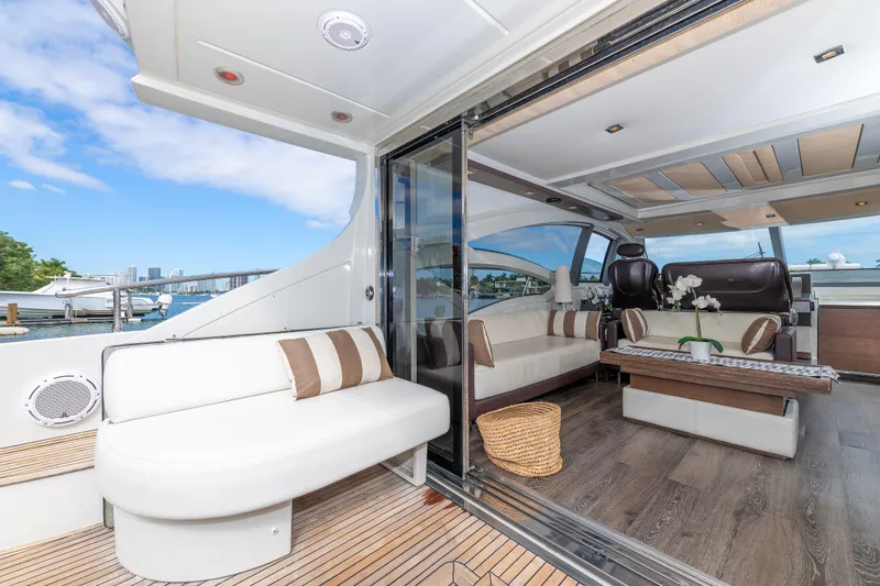 Warren Kelly Yacht Photos Pics 