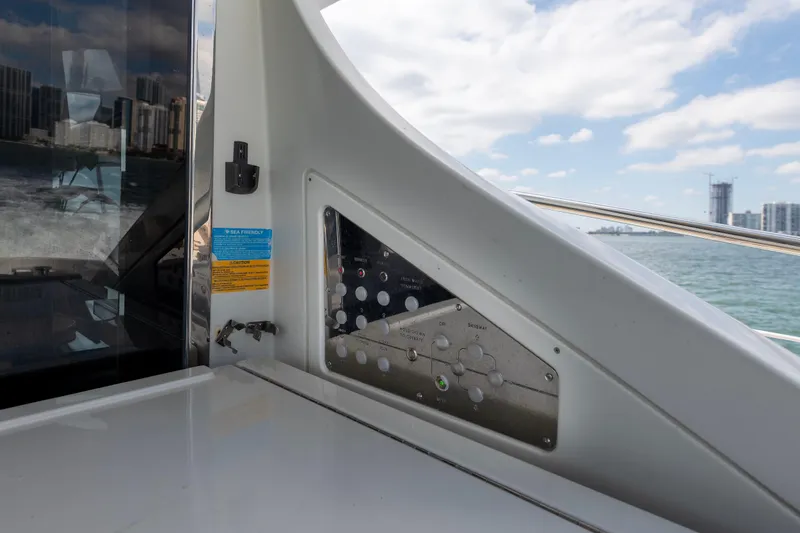 Warren Kelly Yacht Photos Pics 