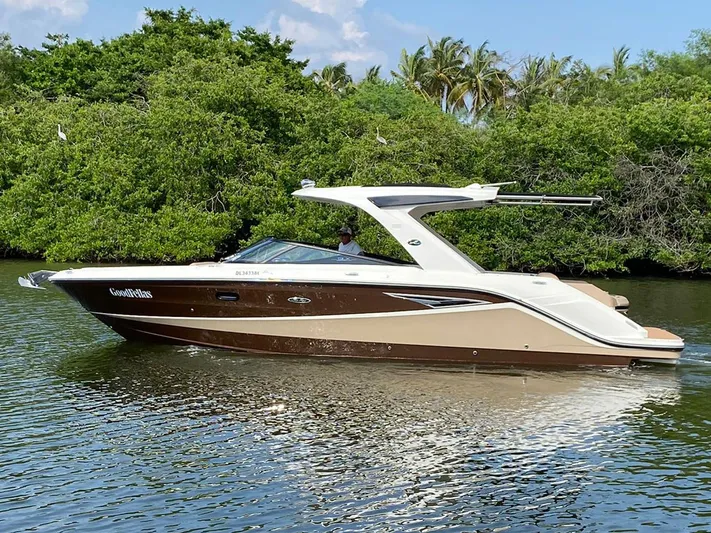 2017 Sea Ray 310 Slx Yacht Photos Pics 