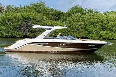 Sea Ray 310 SLX