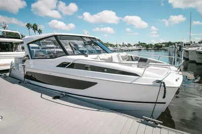 Aquila 36 Sport