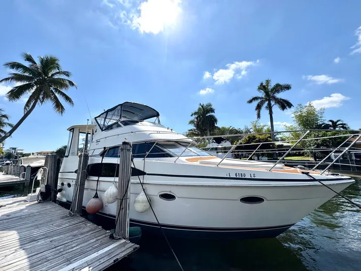 Craver Yacht Photos Pics 