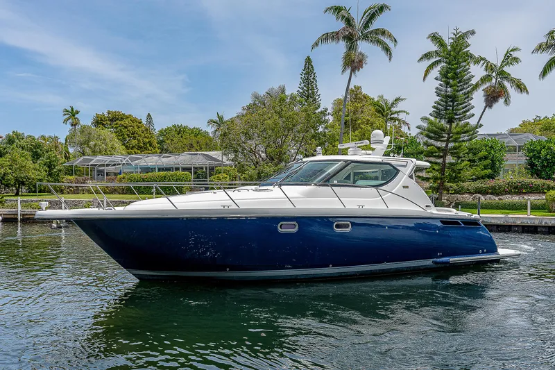 Second Chance II Yacht Photos Pics 