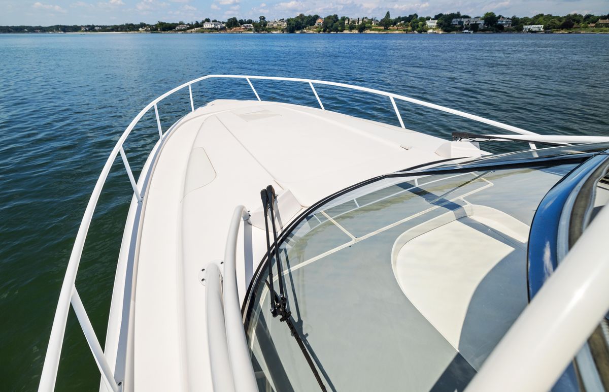 2015 Intrepid 43 