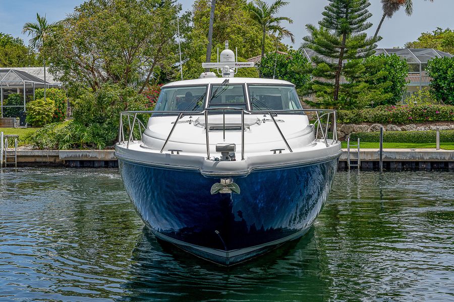 2007 Tiara Yachts 4300 Sovran