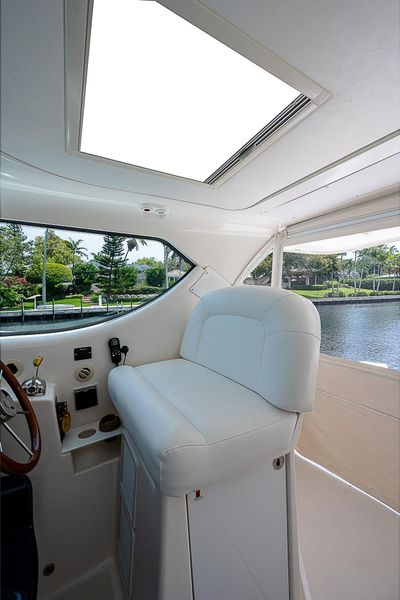 2007 Tiara Yachts 4300 Sovran