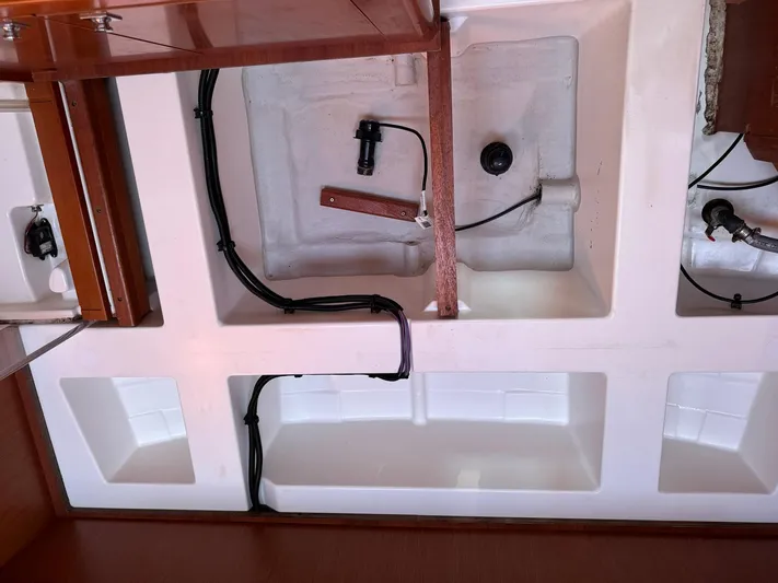 Jinbei Yacht Photos Pics 