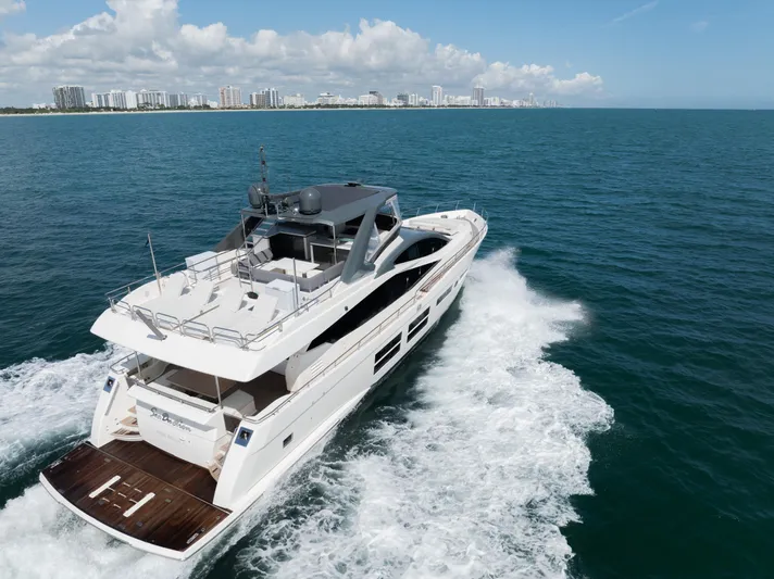 Seaduction Yacht Photos Pics Astondoa 80 GLX yacht cruising on open water, 2016 model.