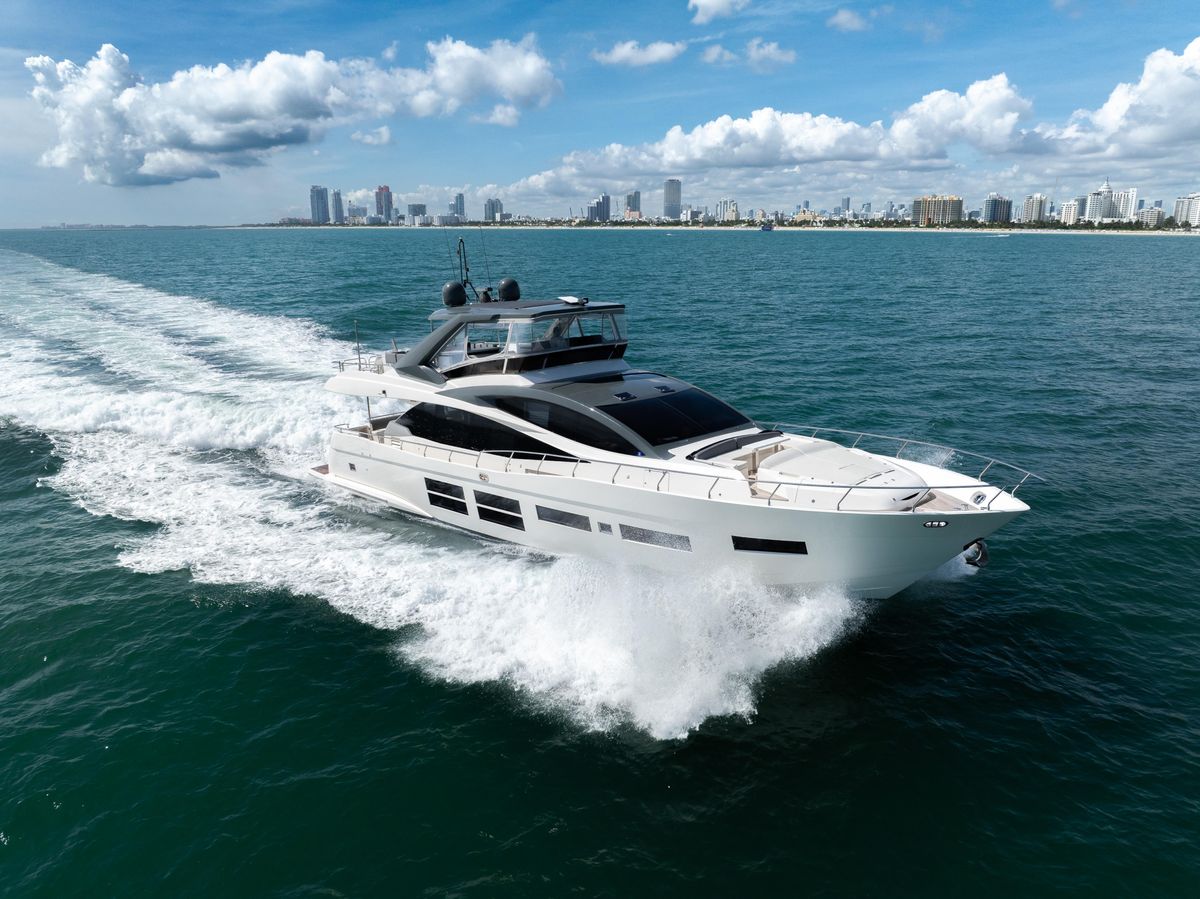 2016 Astondoa 80 