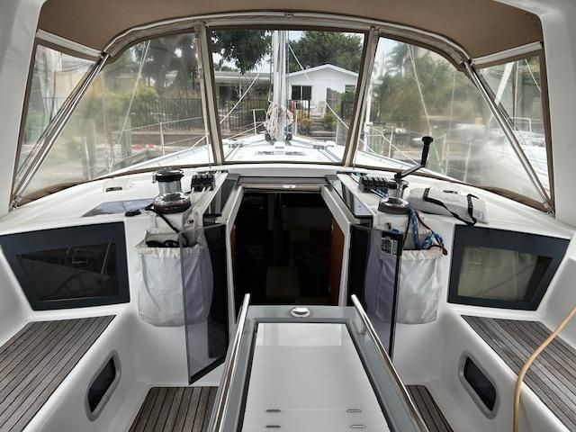 2017 Beneteau 45