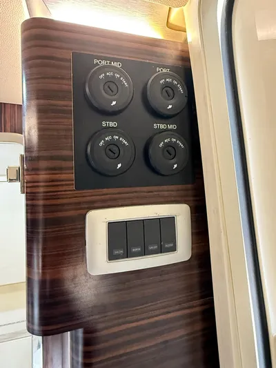 Reel Patience Yacht Photos Pics 