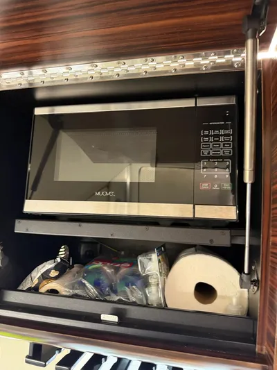 Reel Patience Yacht Photos Pics 