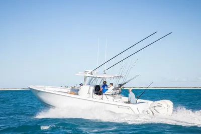 Contender 35ST