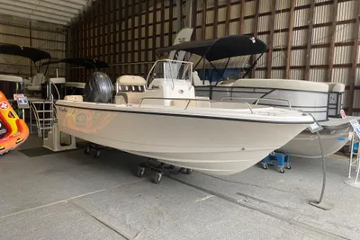 Edgewater 188CC