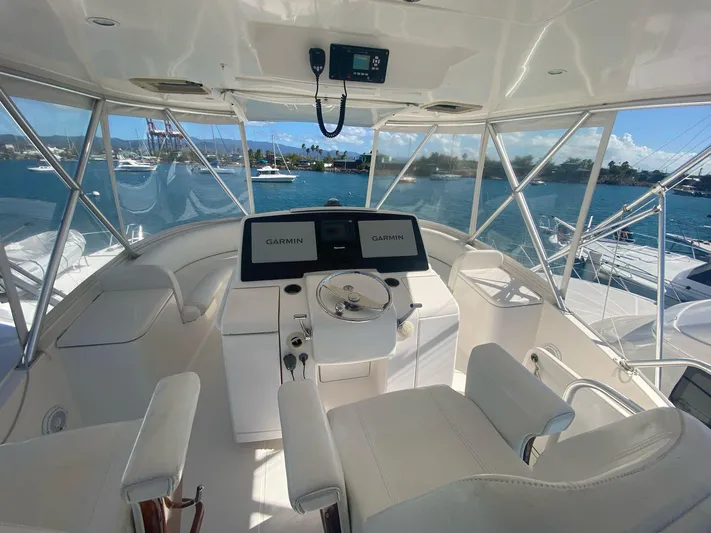 Aleola II Yacht Photos Pics 