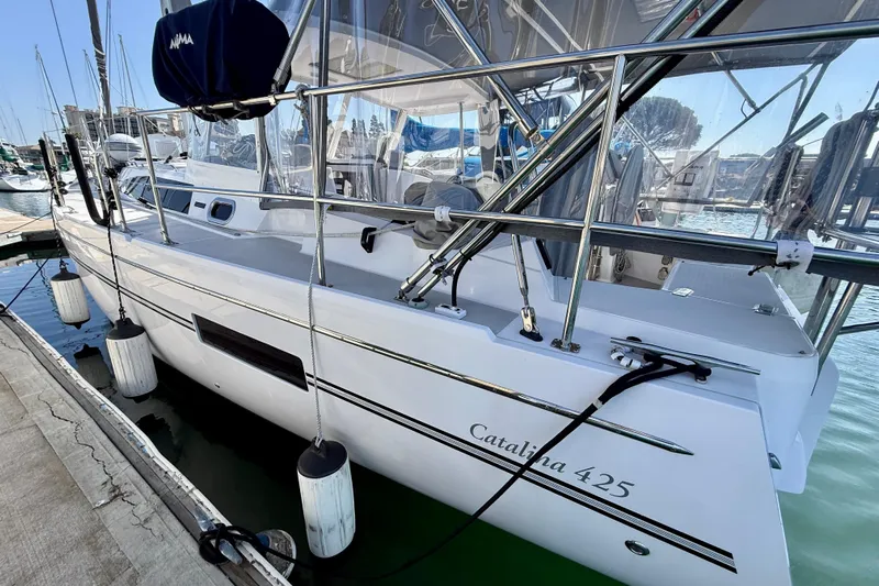 Nereid Yacht Photos Pics 2020 Catalina 425 sailboat docked at marina, featuring sleek design and modern fittings.